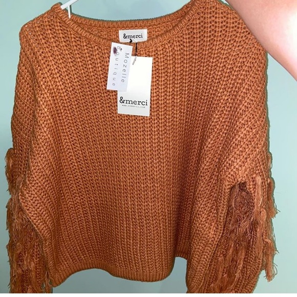 Sweaters - NWT sweater